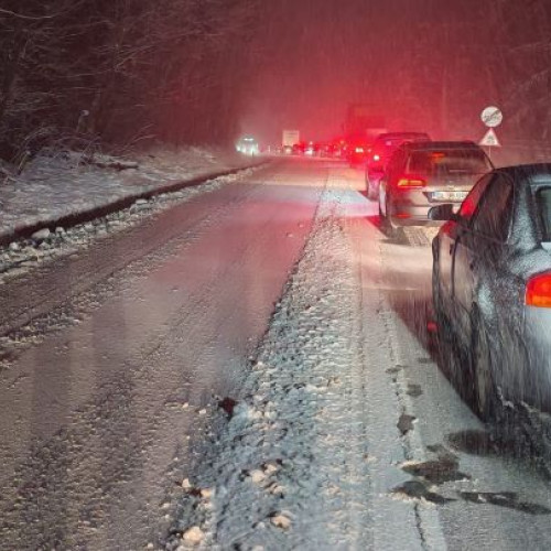 Ninsori abundente afectează circulația în Regiunea Centru