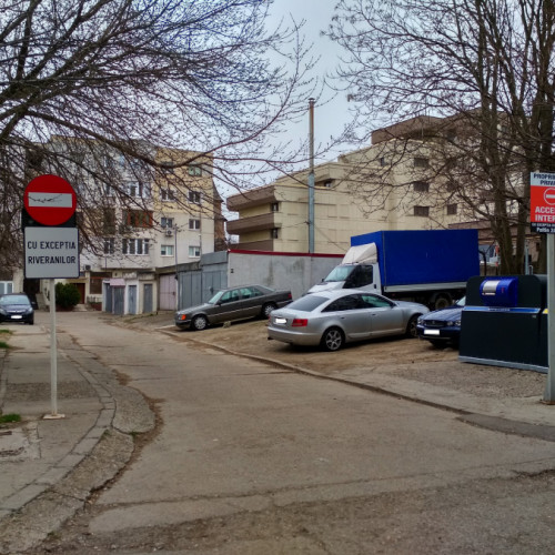 Problema parcării și garajelor în Mazepa I generează nemulțumiri în rândul locatarilor
