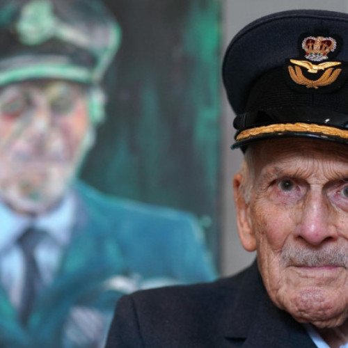 Ultimul pilot supraviețuitor al Bătăliei Angliei, John &quot;Paddy&quot; Hemingway, a decedat la 105 ani