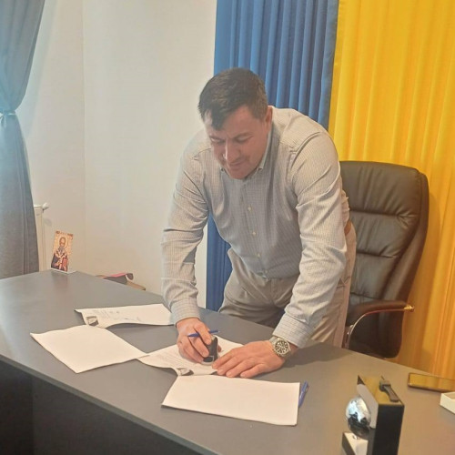 Primăria Lipnița a semnat contractul pentru un program alimentar pentru școlari