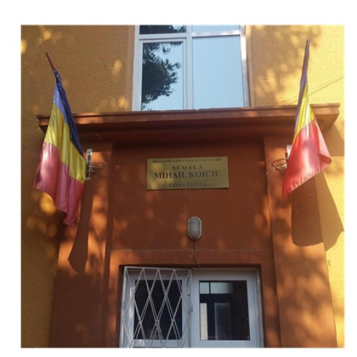 Tribunalul Constanța suspendă decizia Consiliului Local privind rețeaua școlară