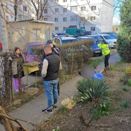 Descoperire macabră în Botoșani: un bărbat de 75 de ani a fost găsit mort pe stradă