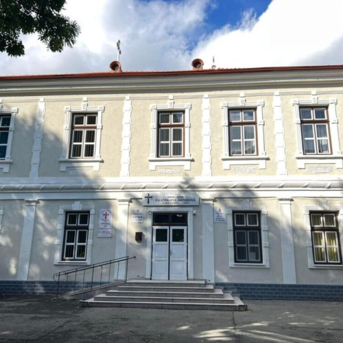 Ajutoare de Paște pentru 114 familii nevoiașe