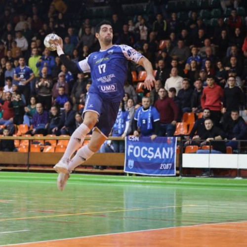 CSM Focșani 2007 se confruntă cu CS Dinamo București în sferturile Cupei României