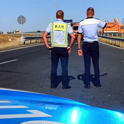 Aproape jumătate dintre mașinile verificate de RAR au probleme tehnice