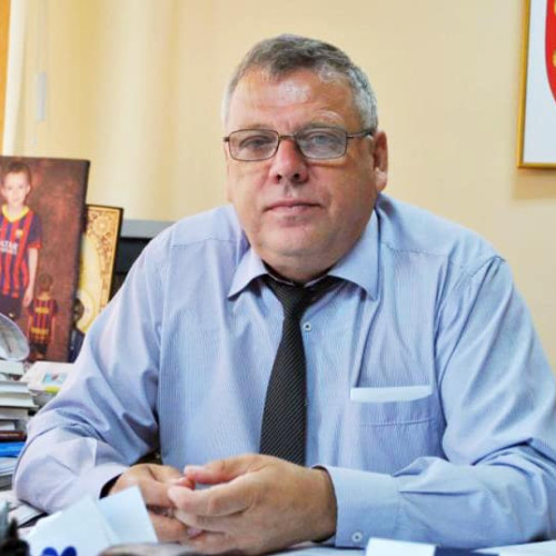 Primarul din Bustuchin susține candidatul Crin Antonescu