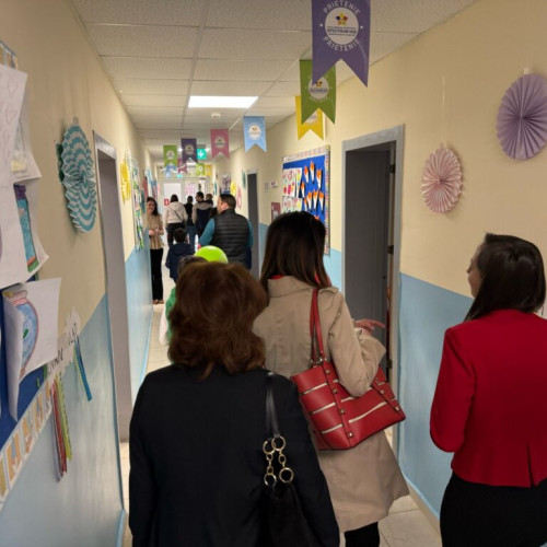 Liceul Teoretic Internațional Spectrum Iași își deschide porțile pentru viitorii elevi