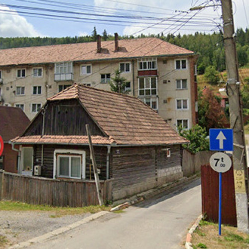 Lucrări de refacere a trotuarelor în orașul Balan