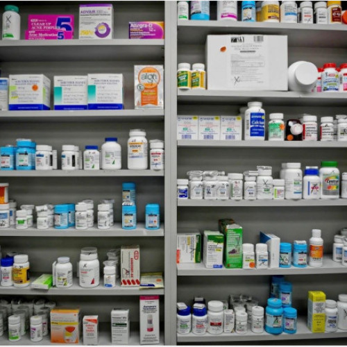 Guvernul amendează spitalele pentru medicamente expirate