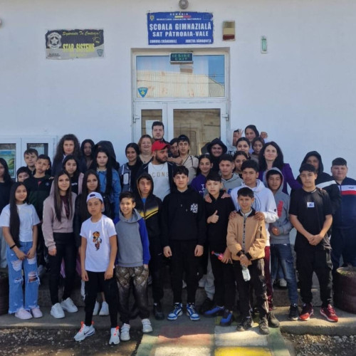 Seminar educativ dedicat protecției mediului la Şcoala Gimnazială Patroaia Vale