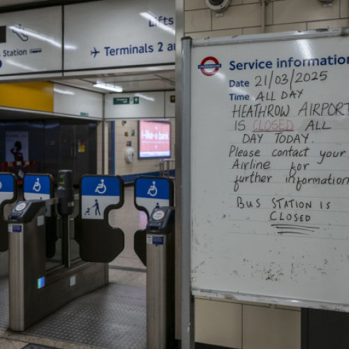 Incendiu major la Heathrow: zboruri anulate și anchete de securitate