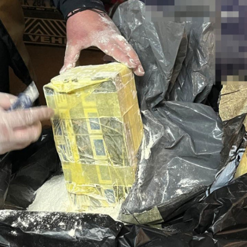 Descoperiri de bunuri accizabile la frontiera Oancea