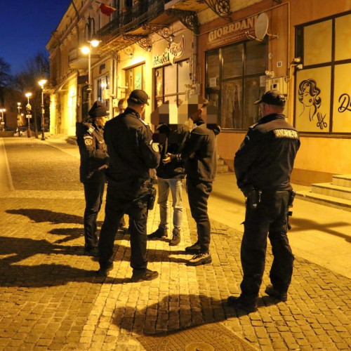 Razii de amploare în Botoșani: peste 100 de polițiști au intervenit împotriva faptele antisociale
