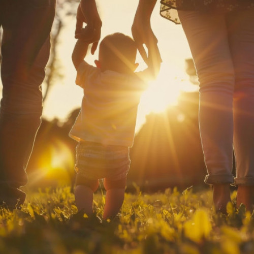 Studiu nou: De ce nu ne amintim detaliile din perioada bebelușiei