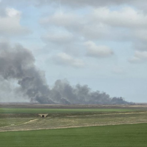 Incendii de vegetație la Sarichioi și Garvan, județul Tulcea