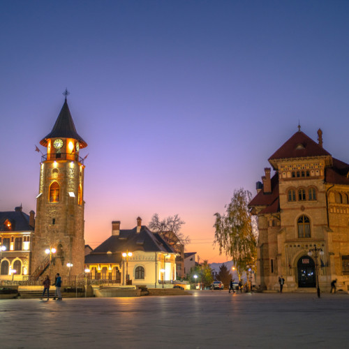 Peste 17.000 de copii și tineri marchează Ora Pământului