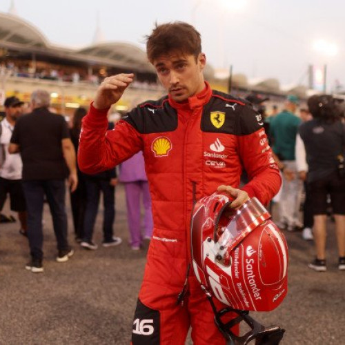 Pilotii Ferrari, descalificati dupa Marele Premiu al Chinei