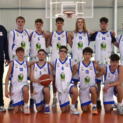 Meci de baschet la Sala Sporturilor din Voinesti