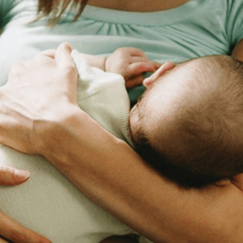 Alte două minore au născut la Maternitatea Cuza Vodă