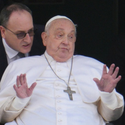 Papa Francisc, externat din spital după o internare de 5 săptămâni