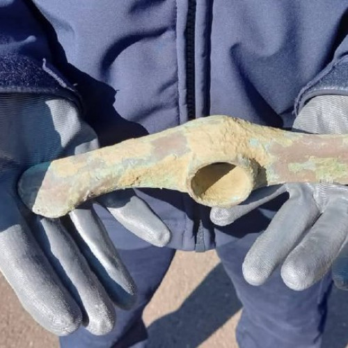 Topor din aramă descoperit în județul Botoșani