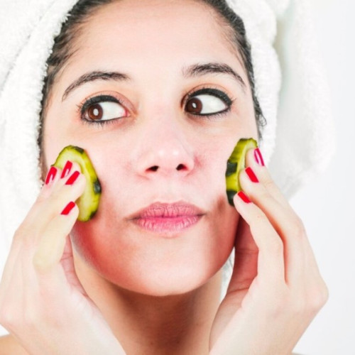 Tratamentul petelor post-acneice: metode eficiente pentru un ten uniform