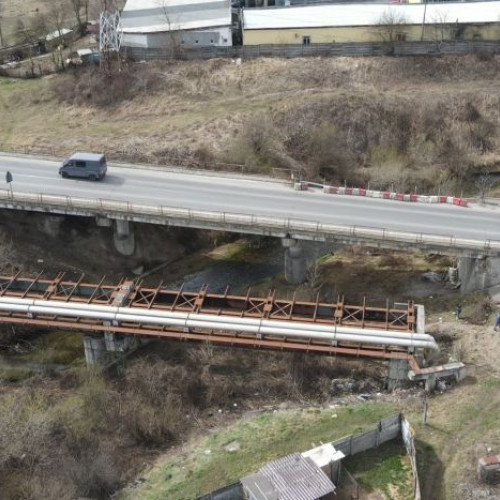 Primarul George Scripcaru solicită urgent lucrări pentru refacerea podului de pe drumul CET-ului