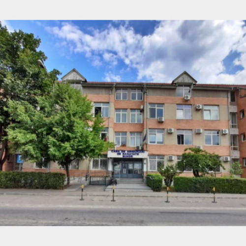 A apărut a treia ediție a Ghidului asiguratului