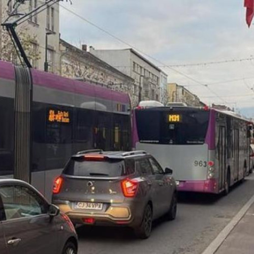 Clujenii din Dâmbul Rotund se plâng de traficul intens