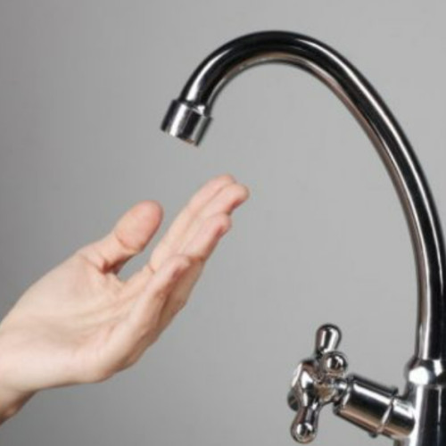 Locuitorii din Cluj-Napoca, afectați de întreruperi ale apei din cauza unei avarii