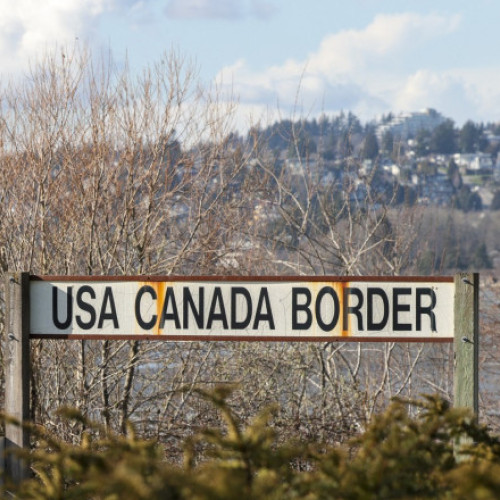 Creșterea numărului de români care imigrează în SUA, legată de relaxarea vizelor canadiene