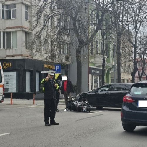 Accident pe bulevardul Tomis cu un autoturism
