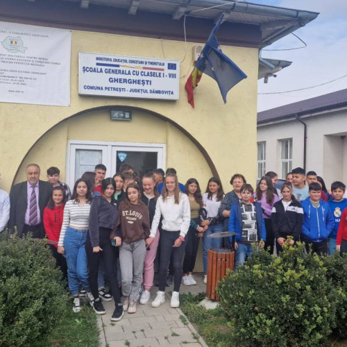 Seminar educațional la Școala Gimnazială Gherghiești