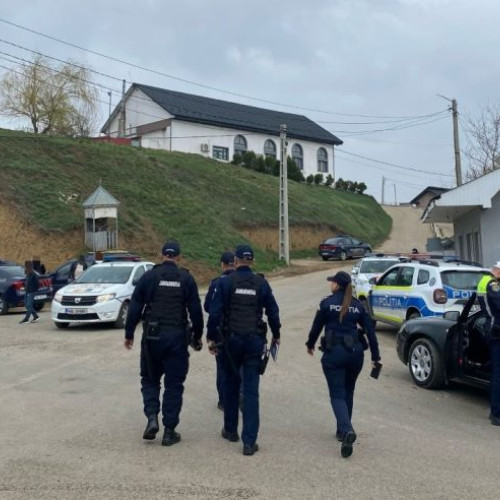 Peste 100 de polițiști și jandarmi desfășoară acțiuni pentru siguranță publică în Vrancea