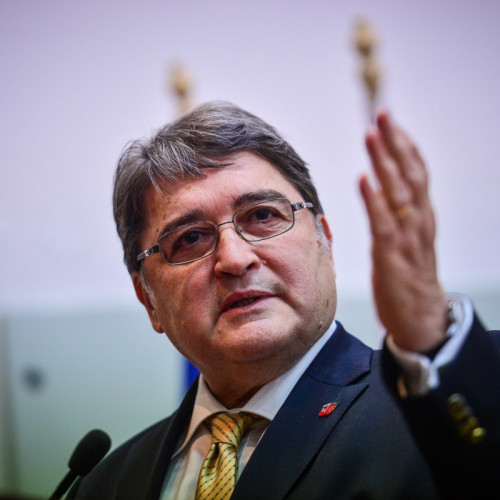 Premierul Ciolacu sugerează o nouă abordare la Ministerul de Externe