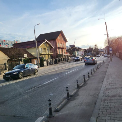 Primarul anunță începerea spălării carosabilului și a pistelor de biciclete