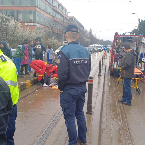 Accident grav în Botoșani: o femeie rănită pe trecerea de pietoni