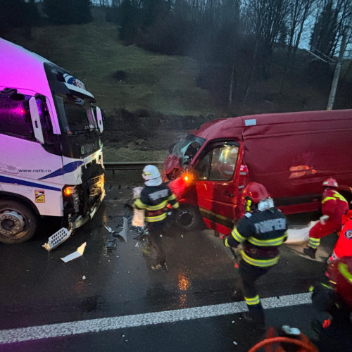 Accident rutier în Suceava: două victime în urma unei coliziuni