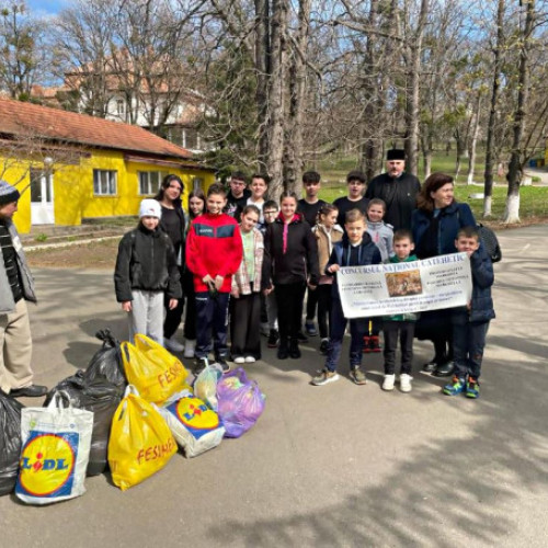 Copiii din Parohia Ortodoxă Română Marghita I au dus daruri la Centrul de îngrijire din Ciutelec