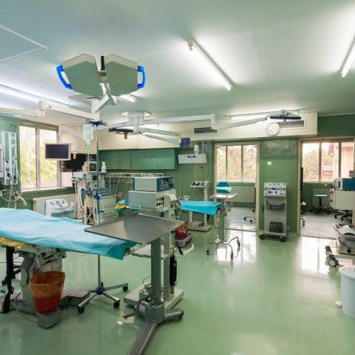 Clinica din Cluj-Napoca oferă tratamente stomatologice pentru pacienții cu dizabilități