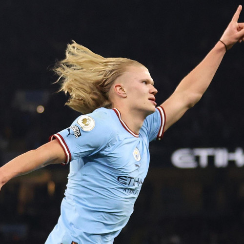 Femeie acuză un jucător de la Manchester City de agresiune