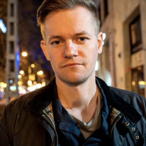 Jurnalist suedez arestat în Turcia pentru &quot;terorism&quot; și &quot;insultă&quot;