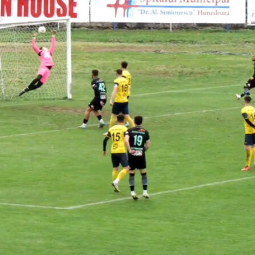 Corvinul Hunedoara câștigă un meci amical cu 8-0