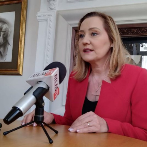 Elena Lasconi, candidată la președinția României, în turneu în Vrancea