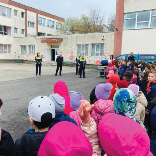 F. T. a fost anunțat