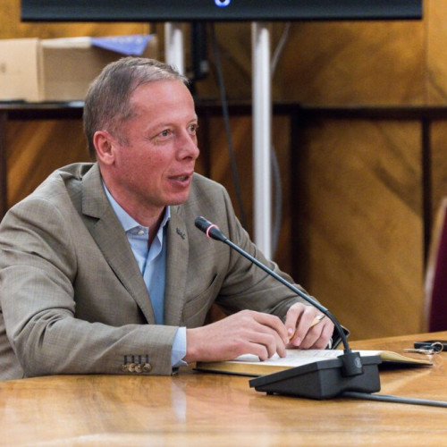 Integrarea inteligenței artificiale în educație la Universitatea "Al. I. Cuza" din Iași