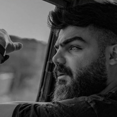 Saman Yasin scapă de moarte după torturi în închisorile din Iran