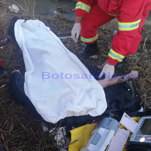 Botoșănean descoperit mort într-un pârâu
