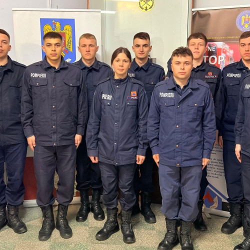 Tineri din Botoșani încep pregătirea pentru a deveni pompieri