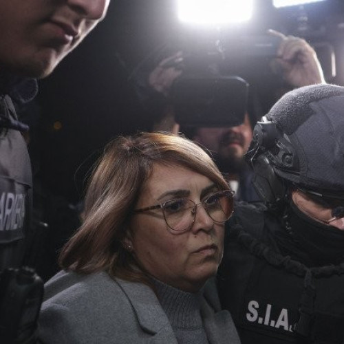 Fiica lui Ioan Crisan, acuzată de distrugerea brățării de monitorizare